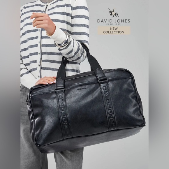 David Jones Handbags - NWT David Jones Black Leather Travel Duffle Bag Gym Weekender 20x11x9 in